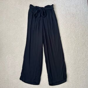 Hollister Pull On Pants
